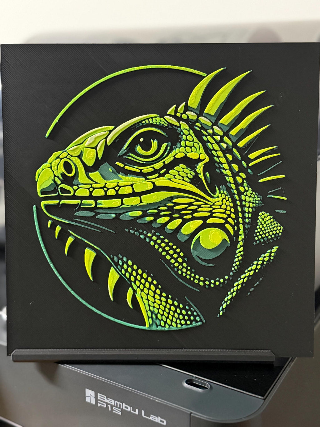 Green Iguana – Premium Layered 3D Printed Wall Artwork